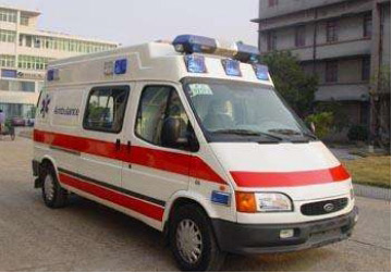 可克达拉市救护车租赁